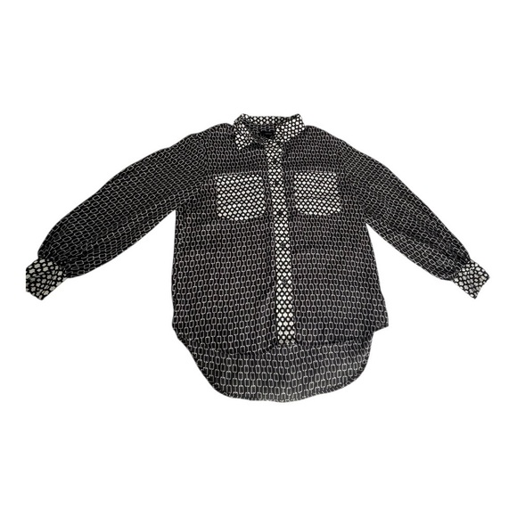 Who What Wear Black White Geometric Pattern Long Sleeve
Button Up Blouse XS - Picture 3 of 14